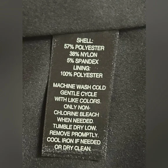 White House Black Market Black Mini Skater Skirt Size 8 - Picture 4 of 4